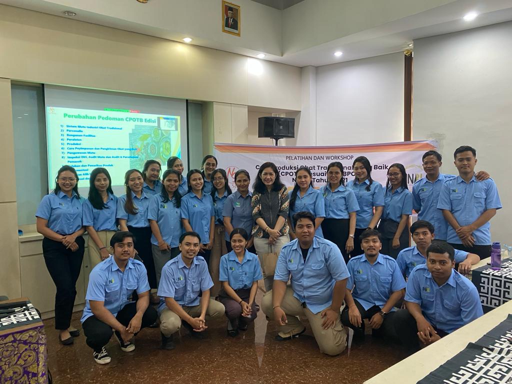 Training and Workshops Cara Pembuatan Obat Tradisional yang Baik (CPOTB) sesuai PerKBPOM No. 25 Tahun 2021 